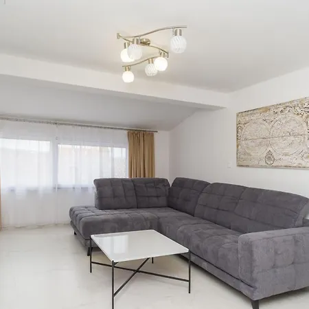 Apartman Simi - The Sun *