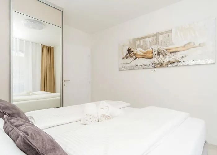 Simi - The Sun * ツリクヴェニツァ